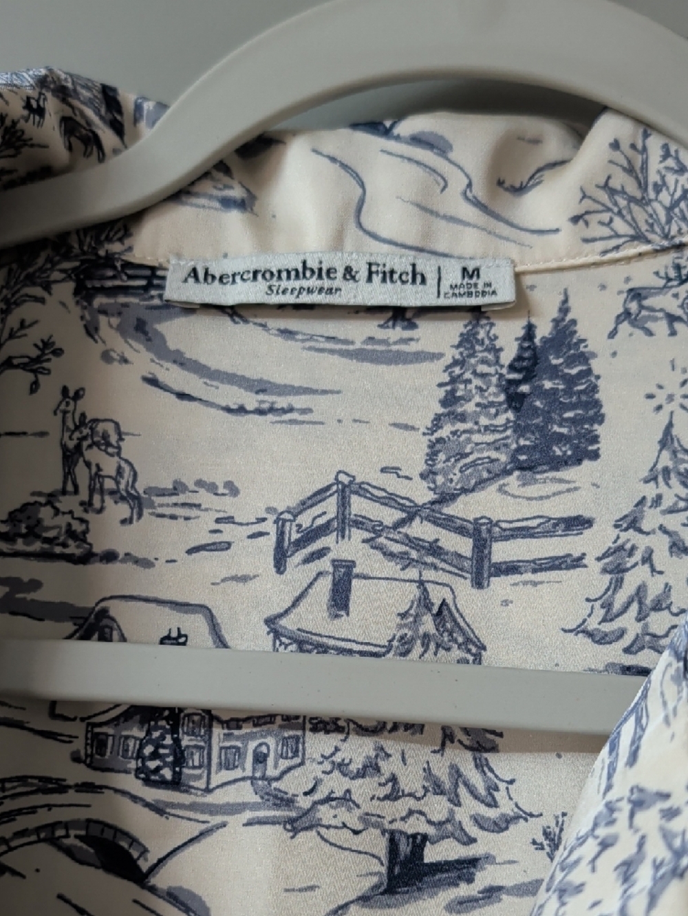 Abercrombie & Fitch Blue and Cream Toile Sleep Shirt Pajama Set - Picture 3 of 16
